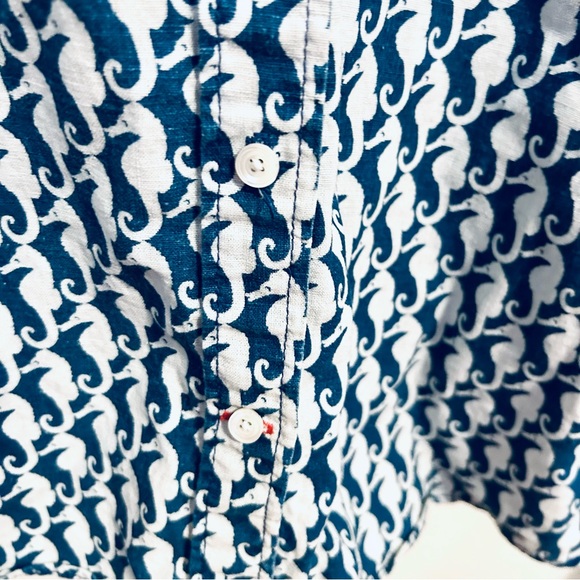 J.Crew Seahorse Print Shirt in size 12 linen indigo navy preppy Jenna Lyons - Picture 4 of 7
